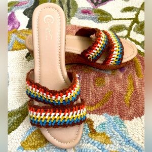 Comfort‎ Crochet Cork Wedge Teal/Brown/Orange/White Multi w/ Cushion sole Size 9